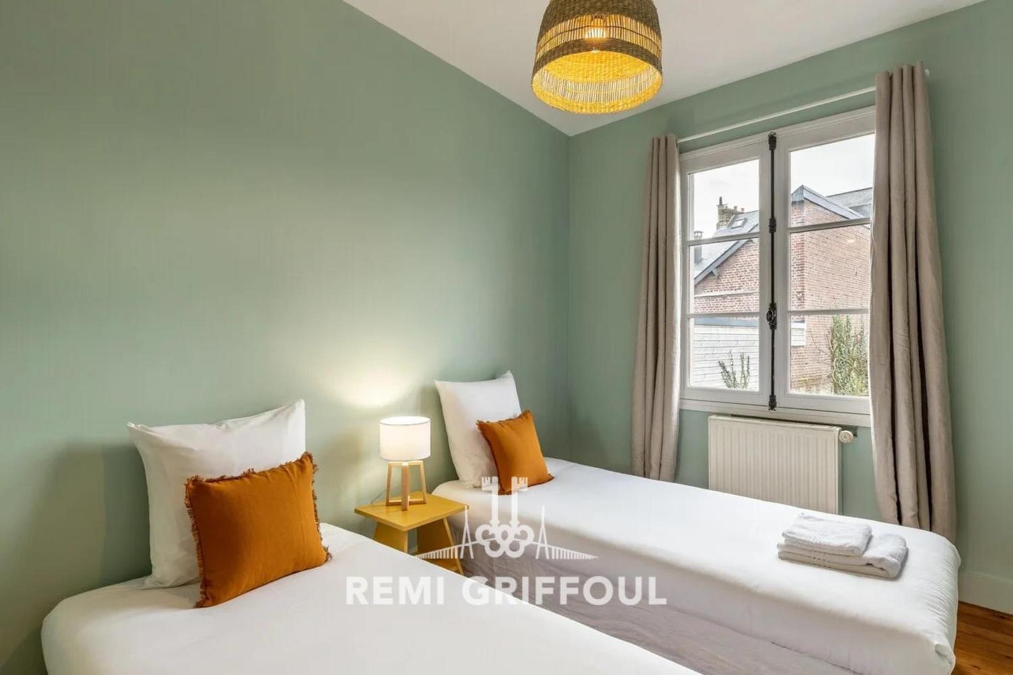 La Maison D'A Cote Charming & Family-Friendly 6 Guests Онфлёр Экстерьер фото